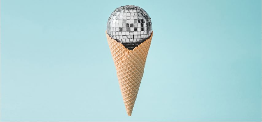Discokugel in einer Eiswaffel